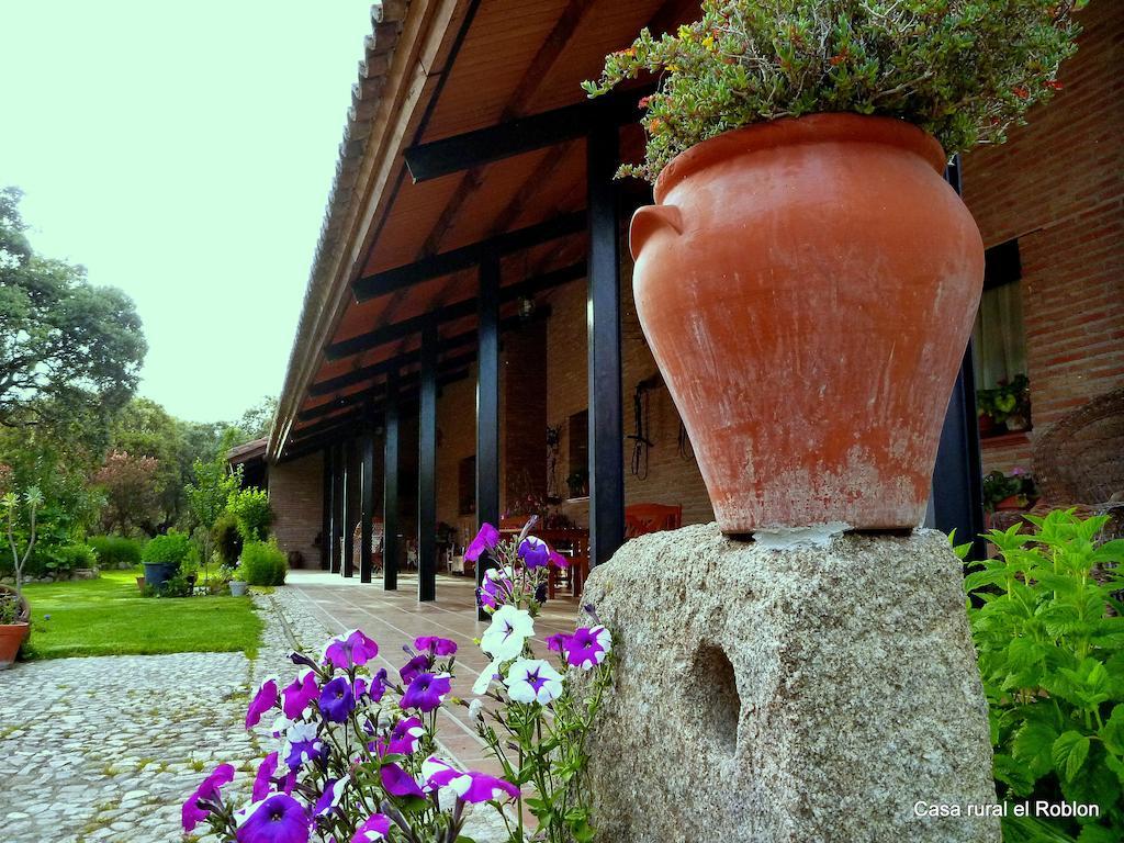 Casa Rural El Roblon Sartajada Eksteriør billede